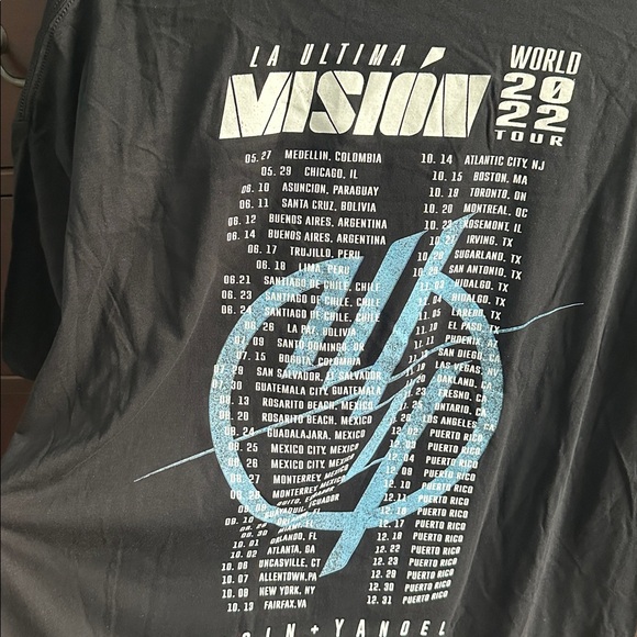 Wisin + Yandel La Ultima Mision 2022 World Tour Concert Tee - Picture 3 of 5
